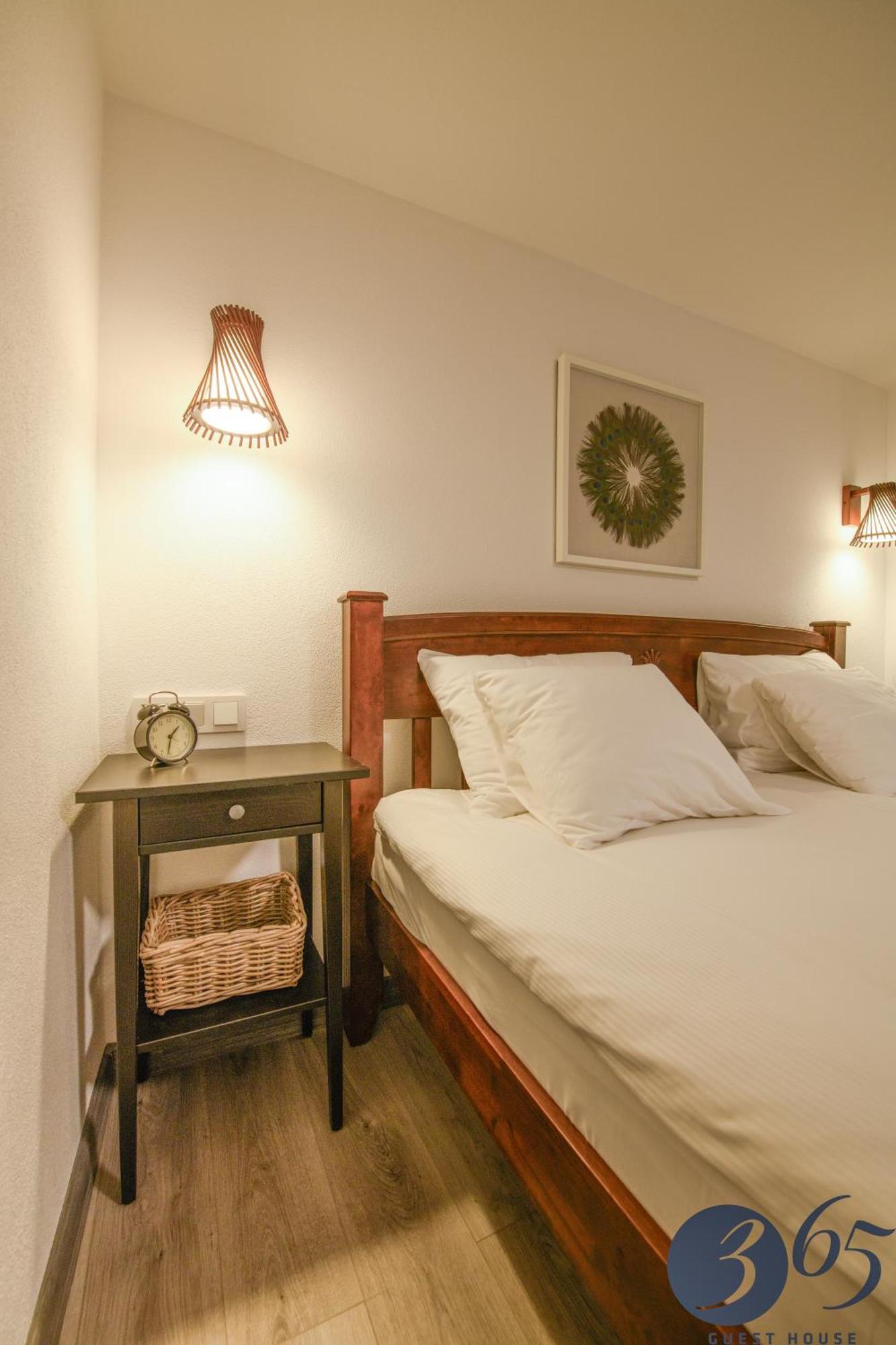 365 Guest House Hunedoara Dış mekan fotoğraf