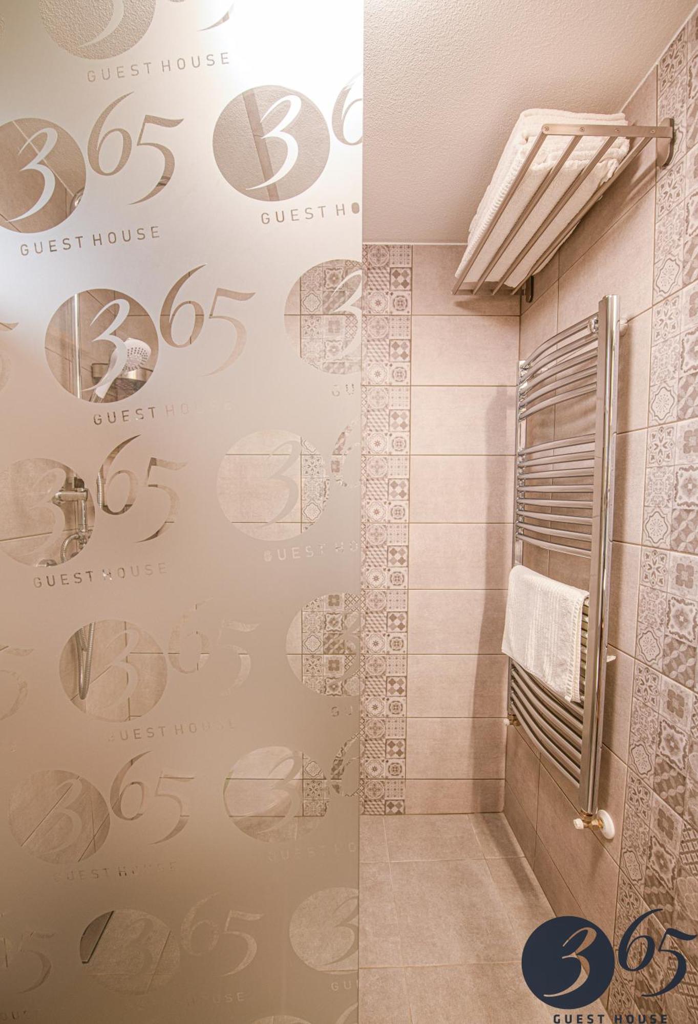 365 Guest House Hunedoara Dış mekan fotoğraf