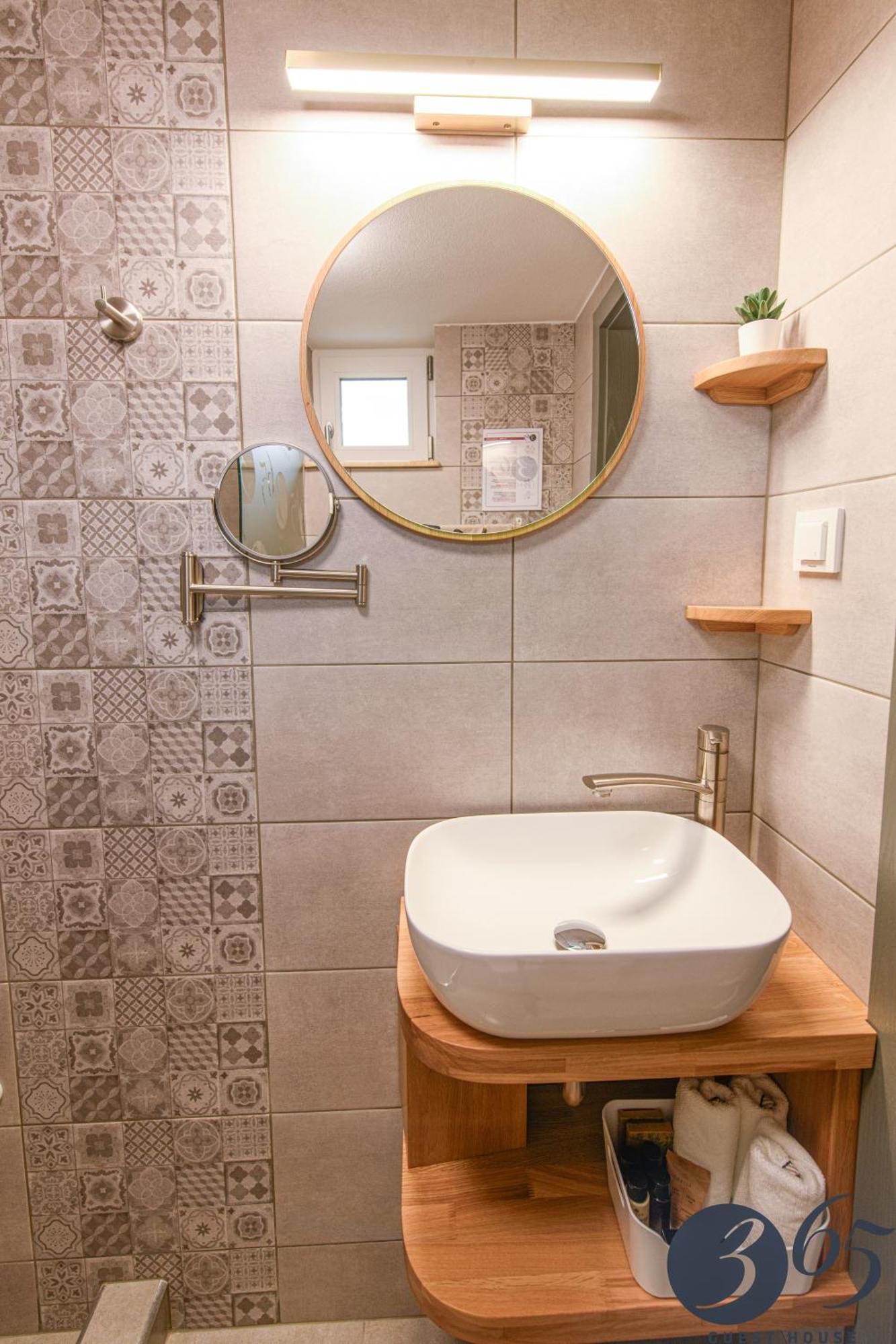 365 Guest House Hunedoara Dış mekan fotoğraf