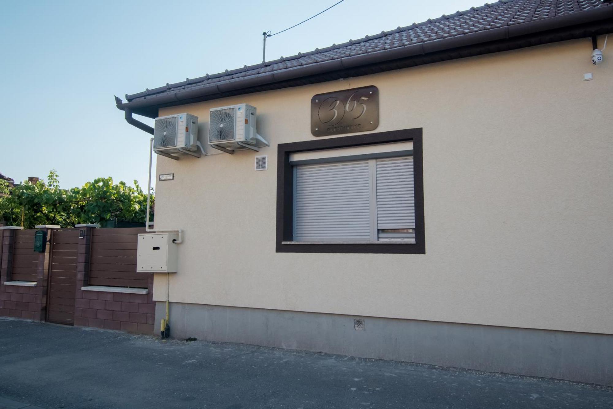 365 Guest House Hunedoara Dış mekan fotoğraf